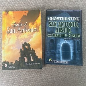Bundle of two San Antonio Ghost/Ghosthunter Books.